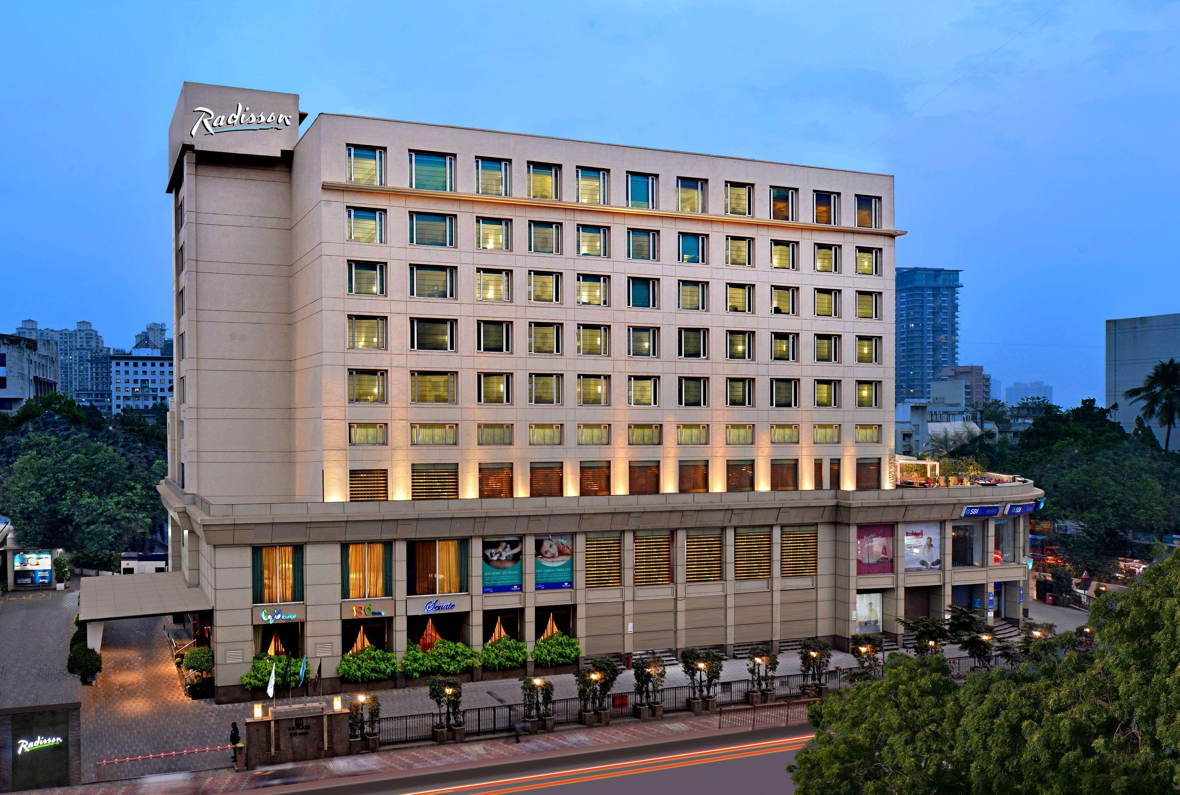 Radisson Mumbai Goregaon Екстер'єр фото
