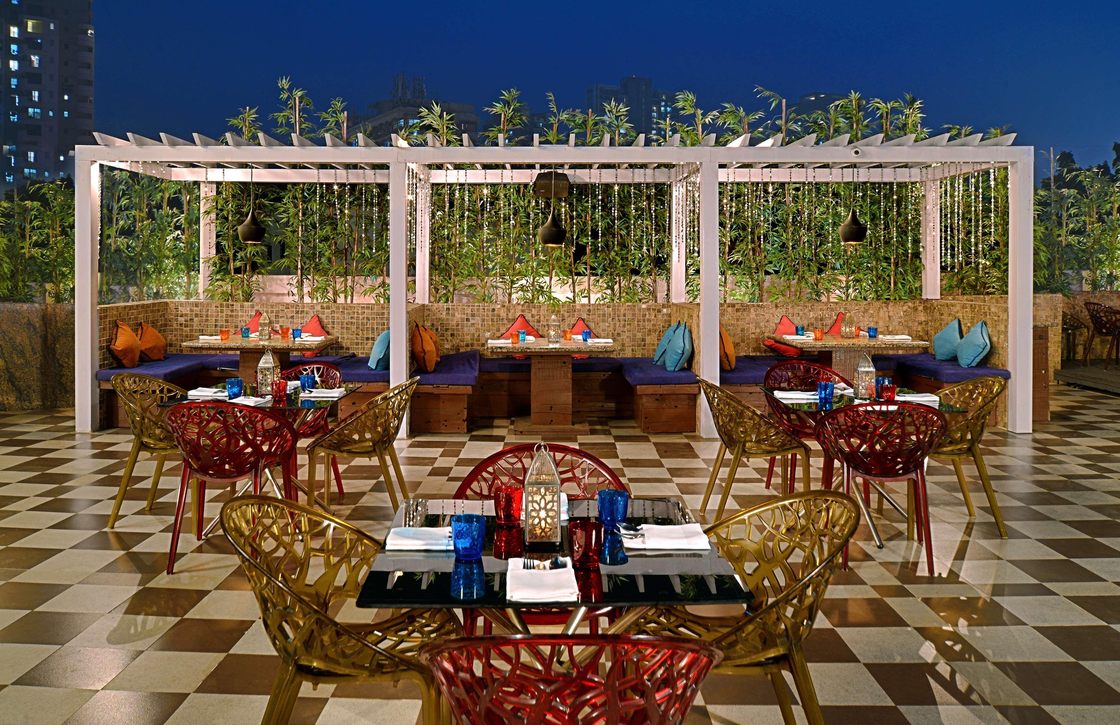 Radisson Mumbai Goregaon Екстер'єр фото