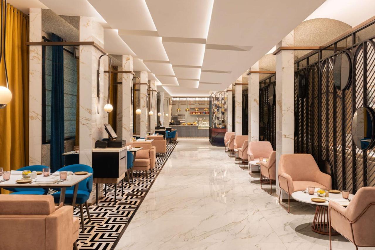 Radisson Mumbai Goregaon Екстер'єр фото